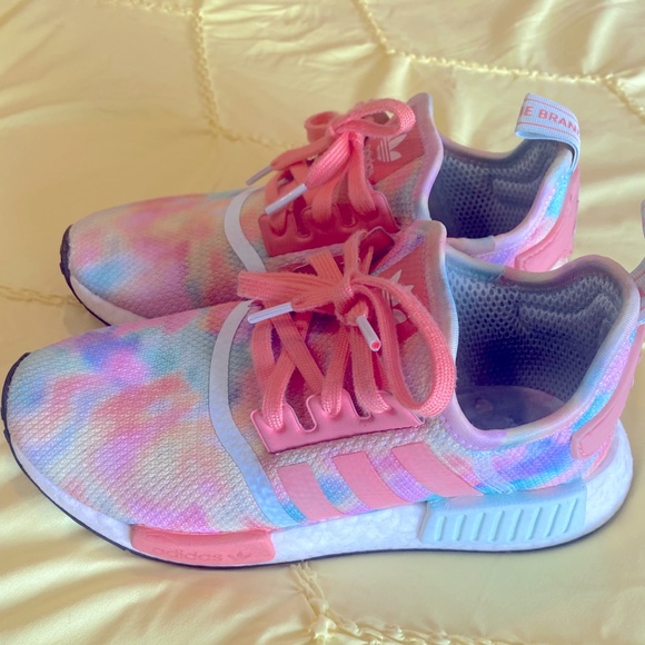 womens tie dye nmd